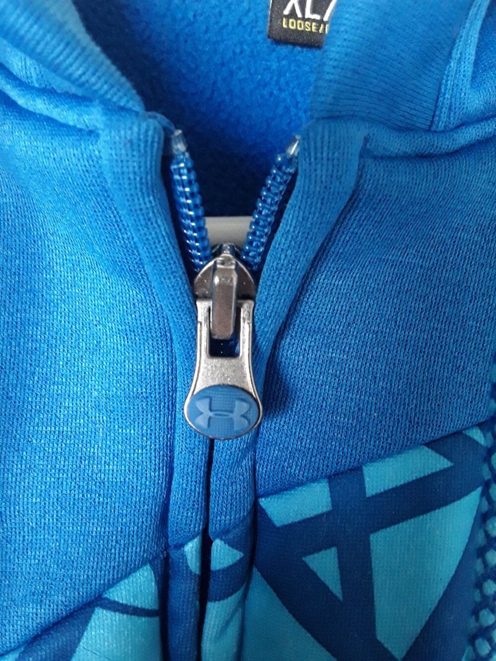 Under Armour Unisex XL Hoodie • Full Zip • Athletic Jacket/Sweater - Picture 4 of 9